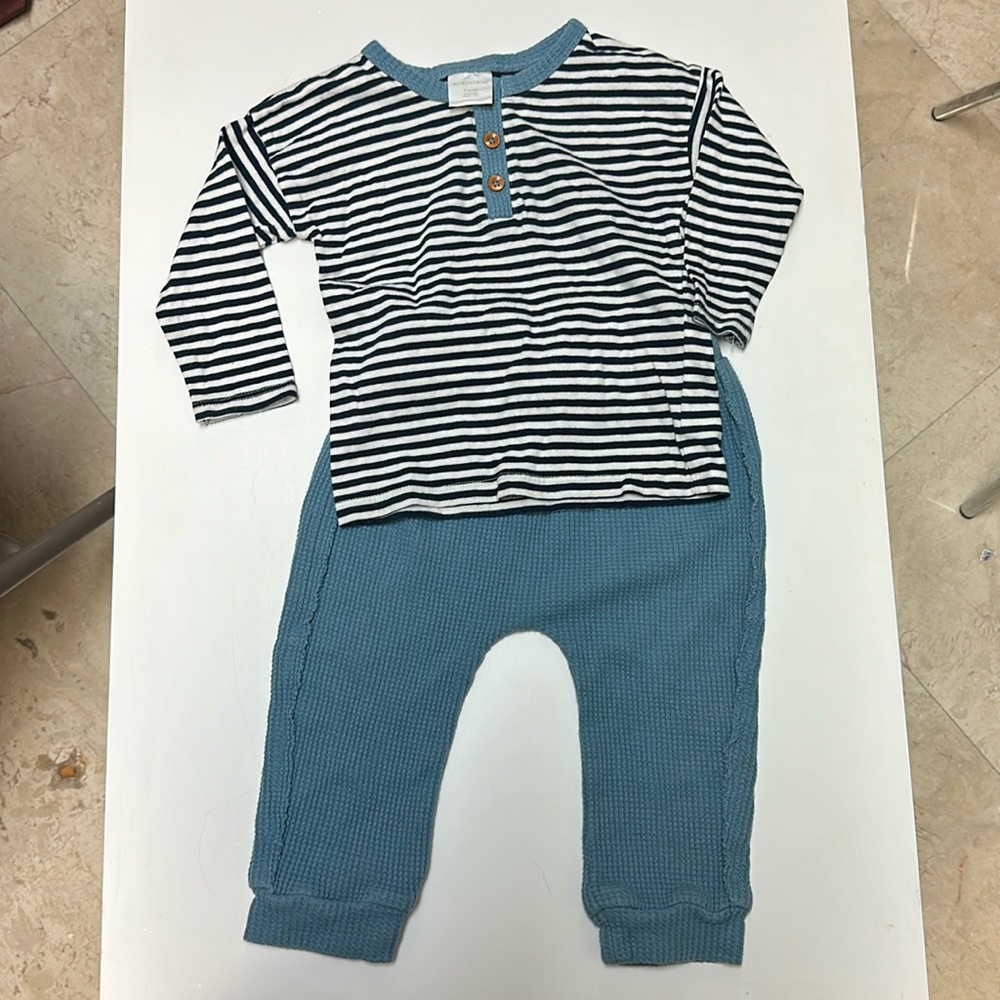 Nordstrom 2 piece set size 12 months